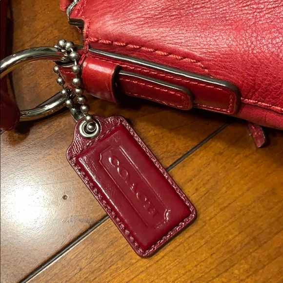 Red leather Coach purse - Picture 4 of 13
